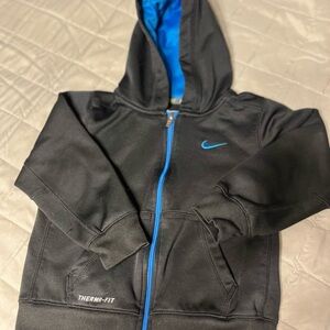 Boys Nike zip front lightweight jacket